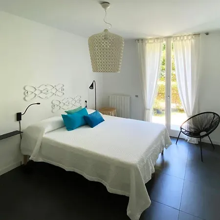 Pietraverdemare Apartman