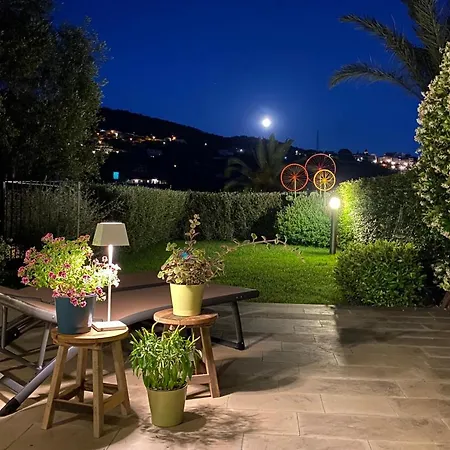 Apartament Pietraverdemare