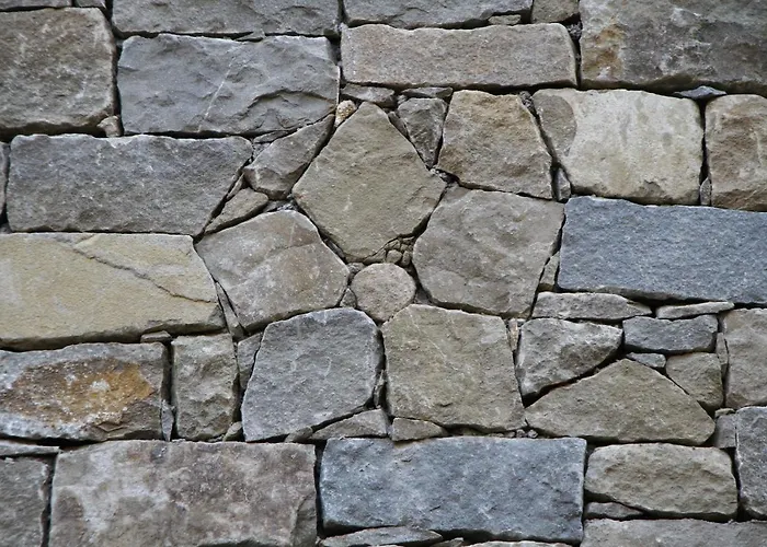 Pietraverdemare * Vallebona